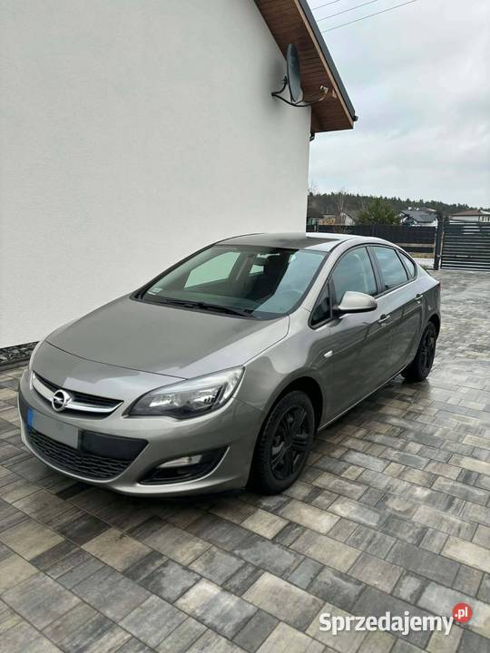 Sprzedam Opel Astra J 16 Benzyna Gaz Włocławek