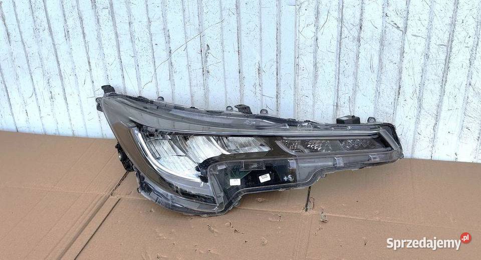 TOYOTA COROLLA E21 HB KOMBI FULL LED LAMPA PRAWA