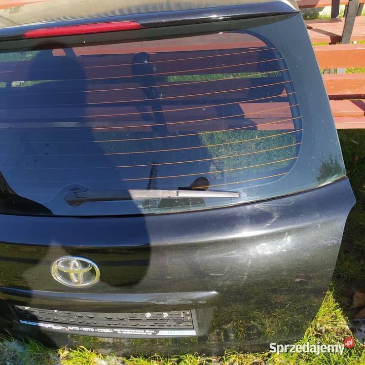 Klapa tył bagażnika Toyota Avensis T25 kombi 2O9