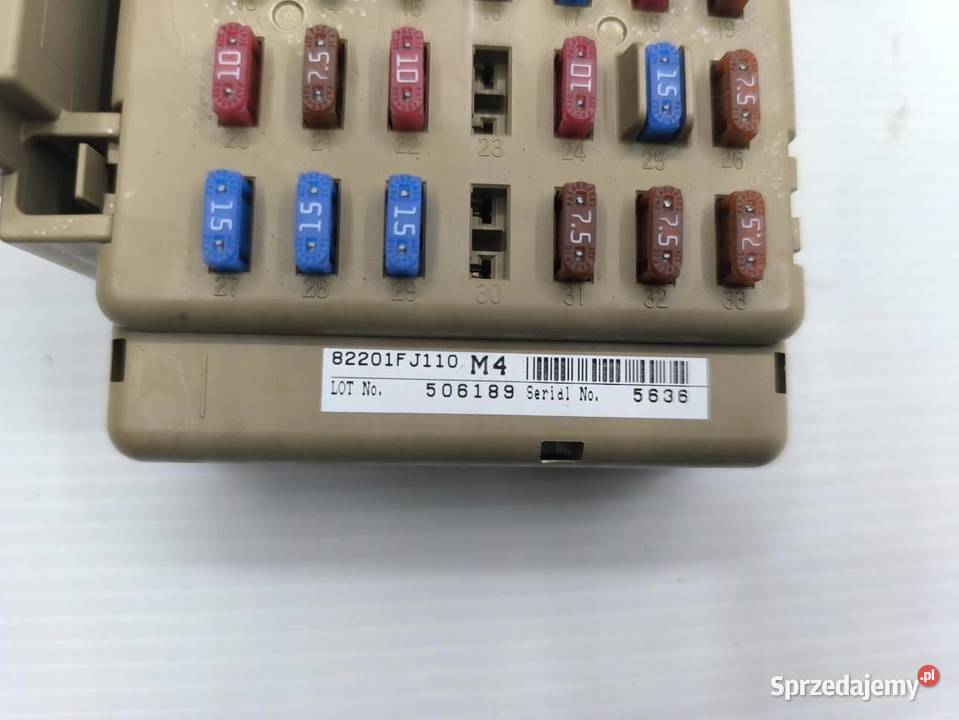 SKRZYNKA BEZPIECZNIKÓW SUBARU FORESTER IV SJ wielkopolskie sprzedam