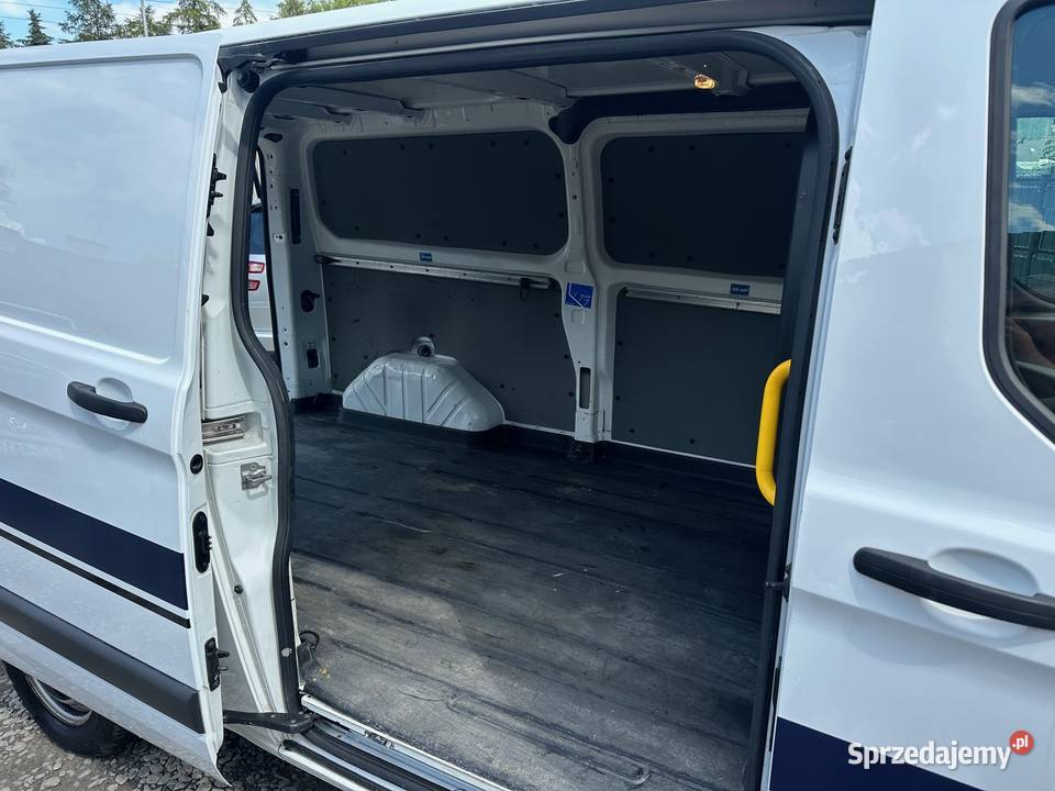 Ford Transit Custom 20 TDCi 105 2016 L2H1 202 Rzeszów