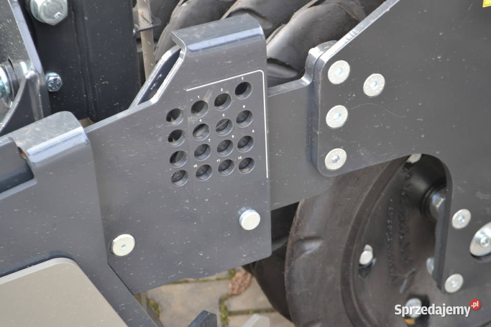 Agregat uprawowosiewny aktywny wał gumowy 600 Agregaty Żółkiewka-Osada