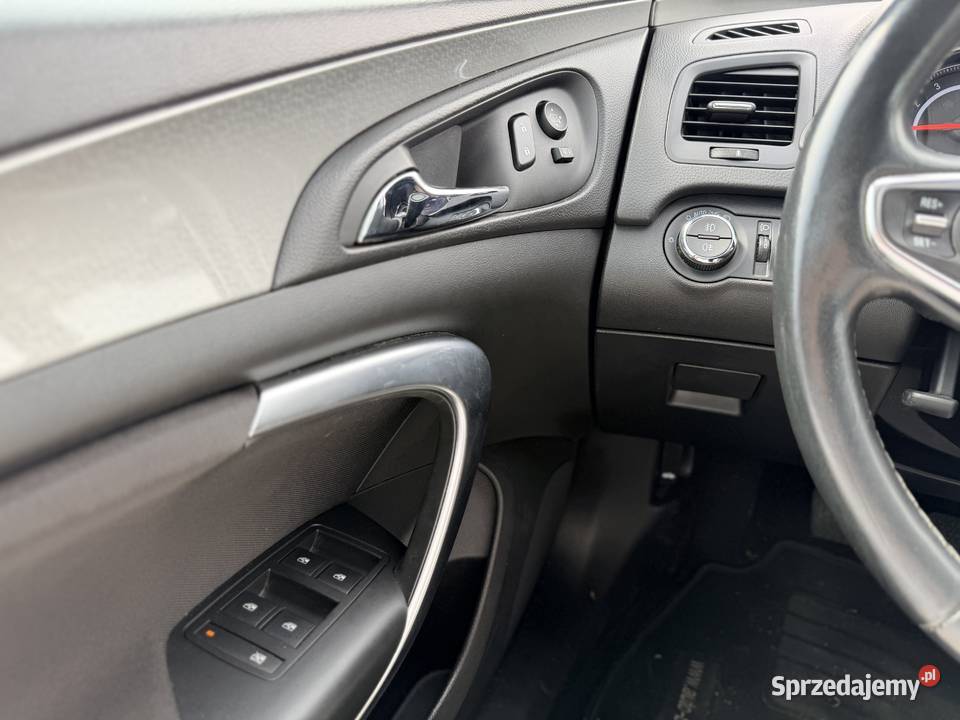 Opel Insignia lift 2014r kombi Rok produkcji 2014 Kadzidło