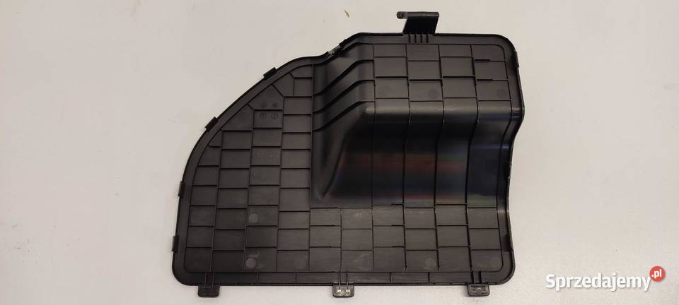 SUZUKI SWIFT MK9 ZAŚLEPKA BOCZKA BAGAŻNIKA PRAWA