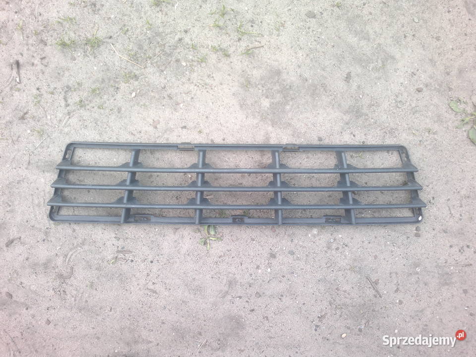 KRATKA zderzaka środkowa VOLVO S40 V50 0407 Rok produkcji 2006 Węgrów