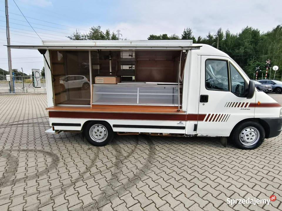 Citroen Jumper sklep food truck witryna pieczywo Citroën Kęty