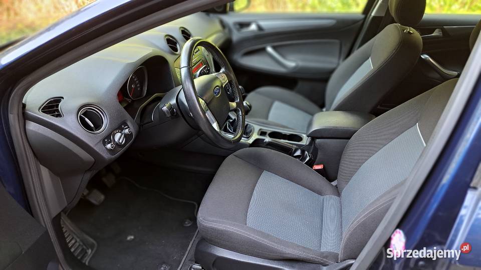 Ford mondeo kombi mk4 16 tdci niski przebieg światła do jazdy dziennej Warszawa