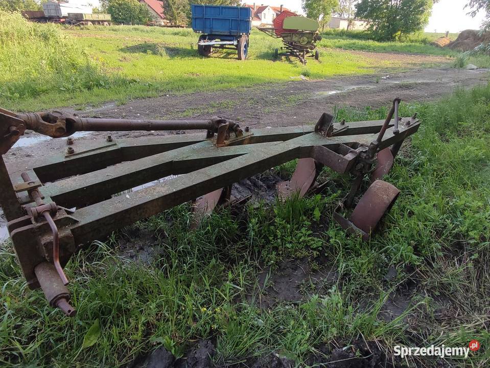 sprzedam pług 4 skibowy nieuszkodzony Szprudowo