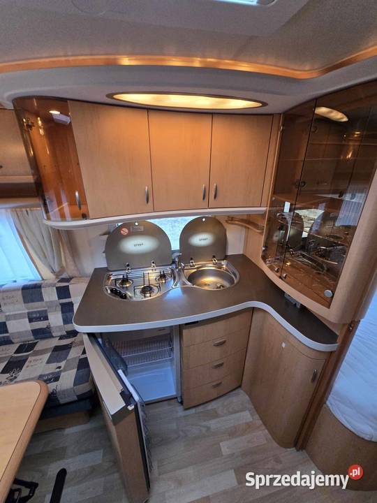 Hobby De Luxe 460 Bedlno