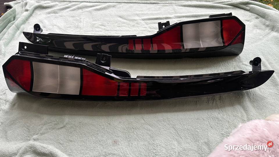 VW CADDY IV V 2K7 LAMPA TYLNA PRAWA 2020 sprzedam