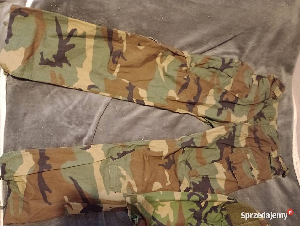 Mundur Woodland SFU helikon Kolekcje Żagań