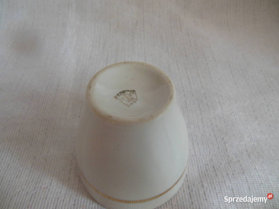 Filiżanka biała złocenia Ćmielów PRL świętokrzyskie Kielce