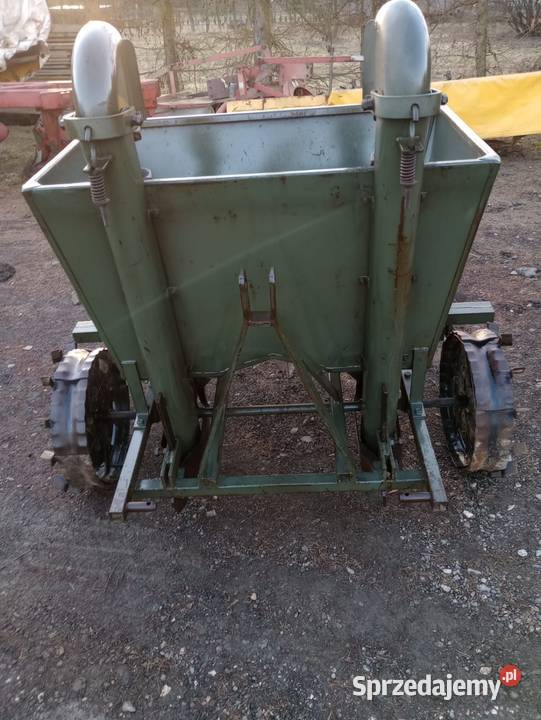 Sadzarka do ziemniaków Akpil biedaszki Kraków