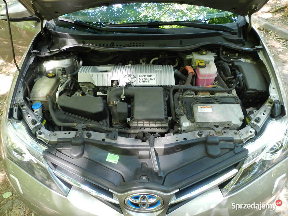 Toyota Auris II HYBRYDA bogato wyposażona PEWNY 4/5 Puszczykowo