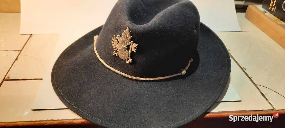 Czapka jednostek Mundurowych k32 Warszawa sprzedam