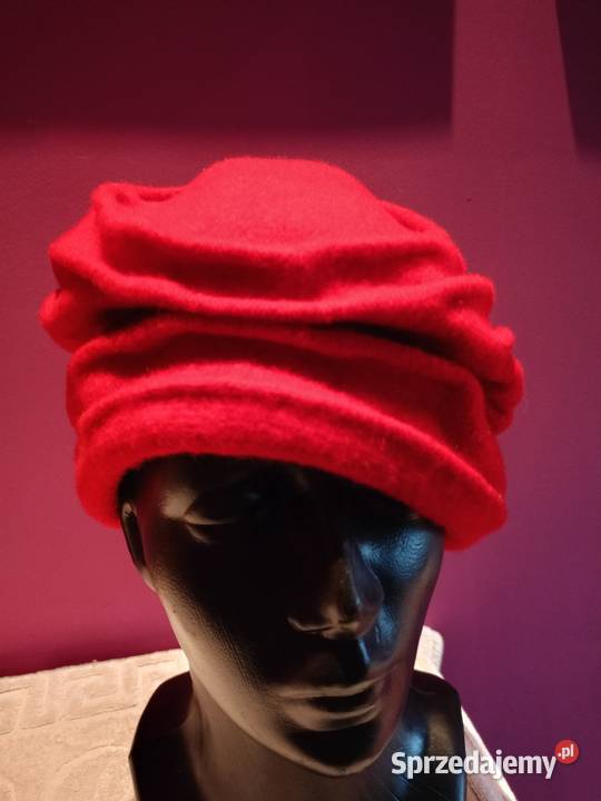 Czerwona czapka damska turban 100 wełna Firma Łódź