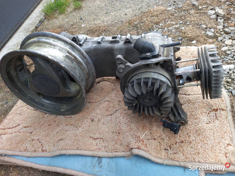 Skutek piaggio części Piaggio Bieliny