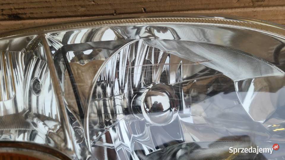 Suzuki Ignis FH 0003 lampa lampy przód przednie Legnica