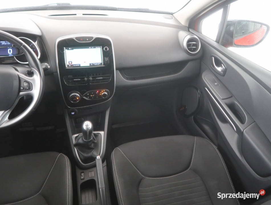 Renault Clio 09 TCe benzyna