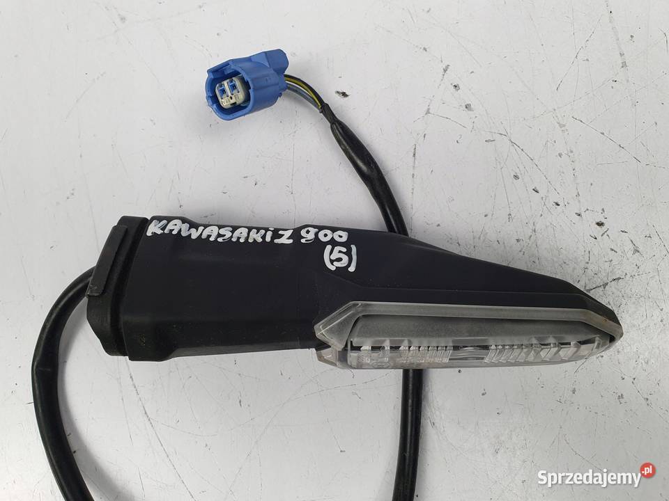 KIERUNKOWSKAZ TYŁ TYLNY Kawasaki Z900 1924 prawy lubelskie