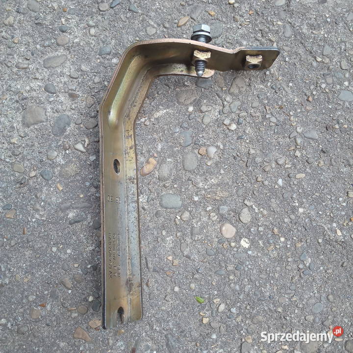 Audi 80 B4 19 TDI Wspornik rurek klimatyzacji Dębica