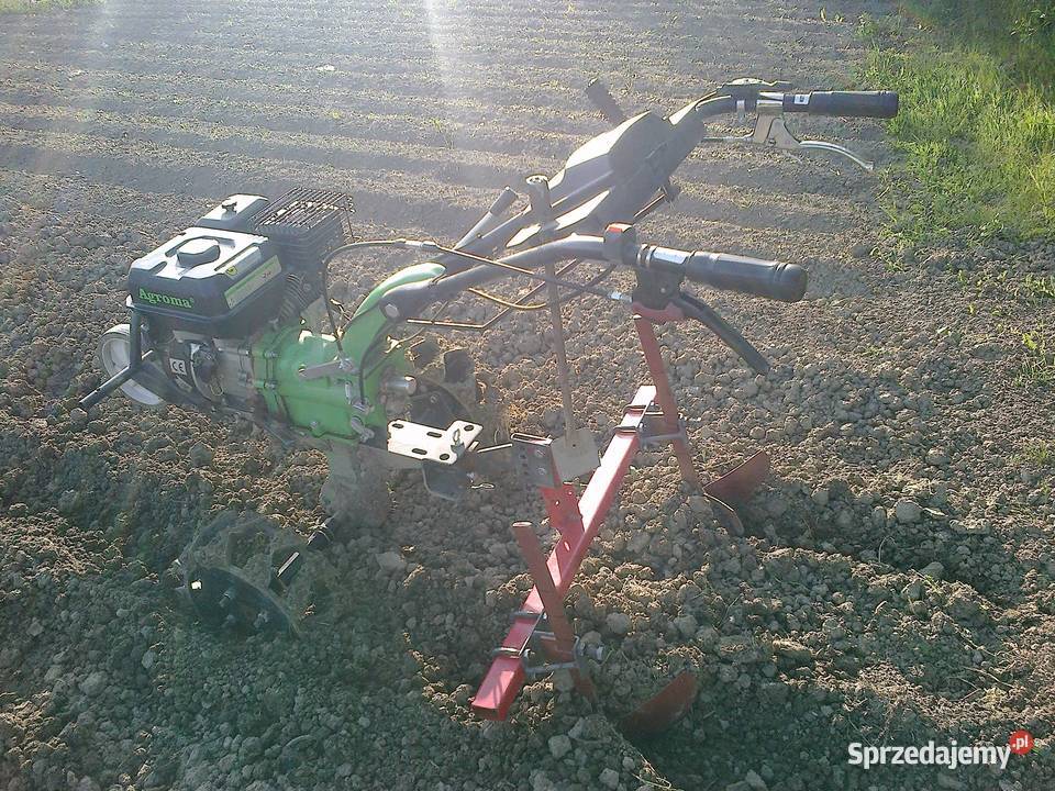 Traktorek jednoosiowy Agroma Dzik Tarnów sprzedam
