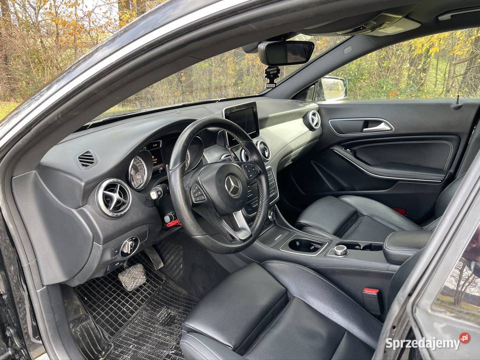 Mercedes CLA250 Automat Rok produkcji 2016 Samochody osobowe Raba Wyżna