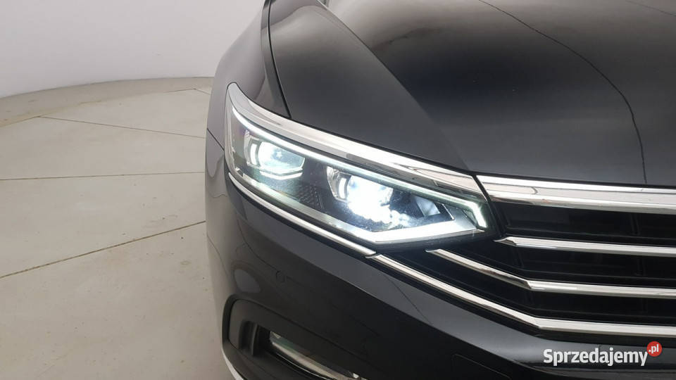Volkswagen Passat 20 TSI 4motion Elegance DSG Z Warszawa
