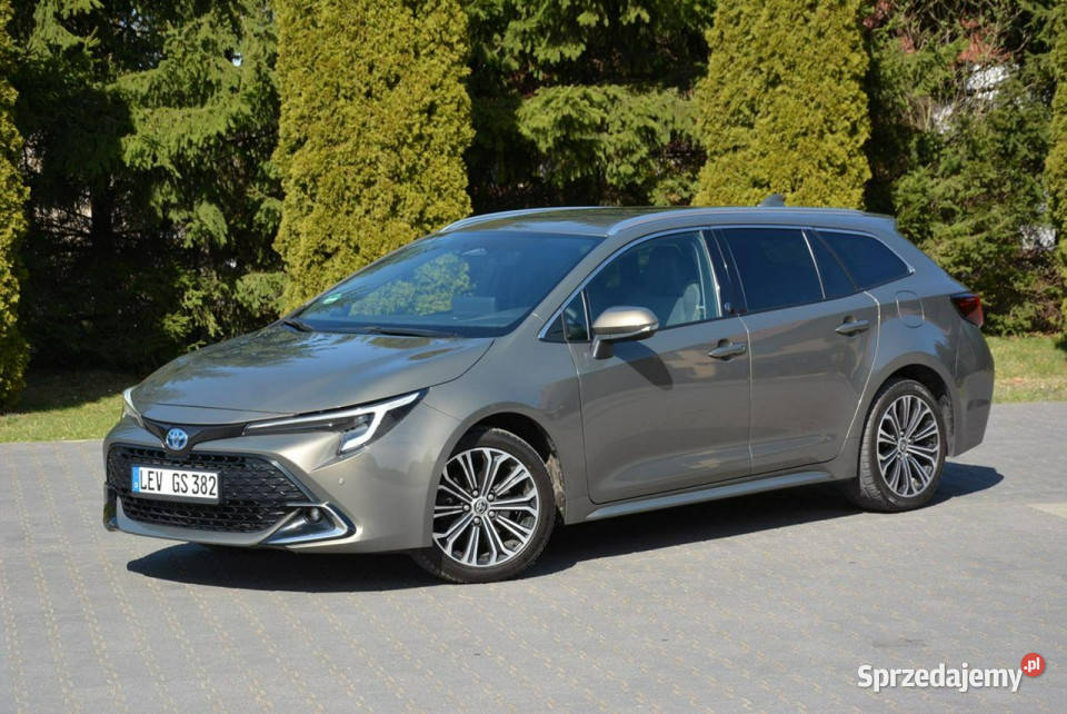 Toyota Corolla Lift FullLed RadarAcc BLIS AsPasa