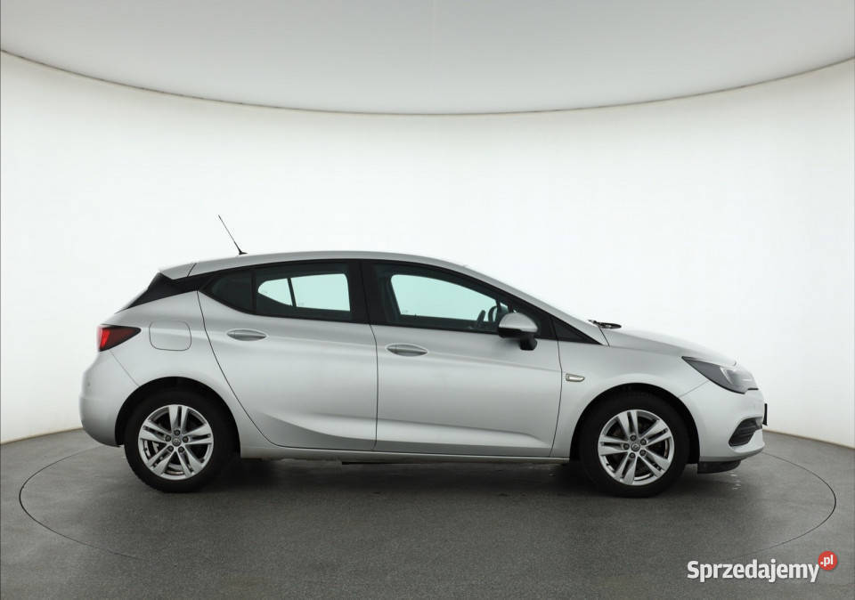 Opel Astra 12 Turbo sprzedam