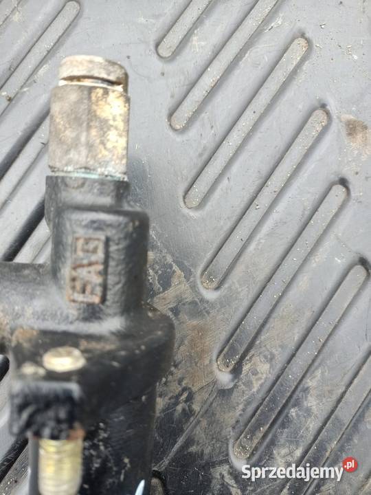 Pompa sprzęgła Mercedes Aklasa w 168 16 benzyna Szczecin