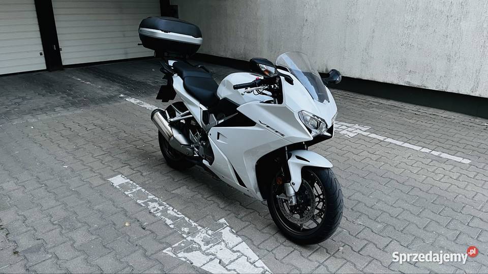Honda VFR800F 2014r 106KM Warszawa