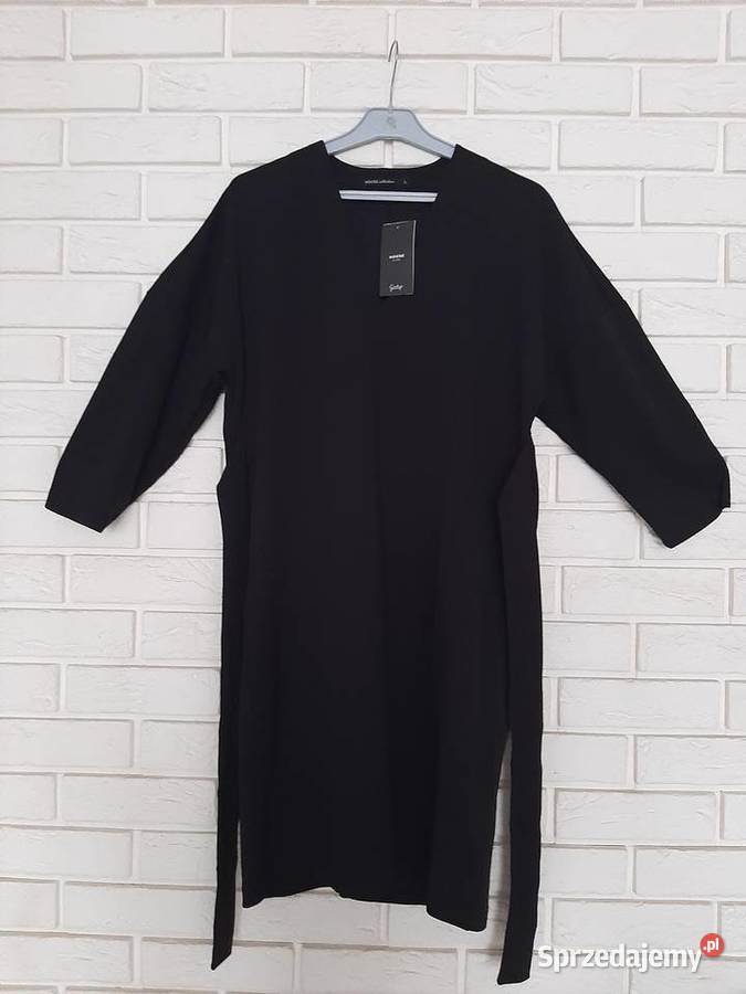 Sukienka czarna Chorzów sprzedam