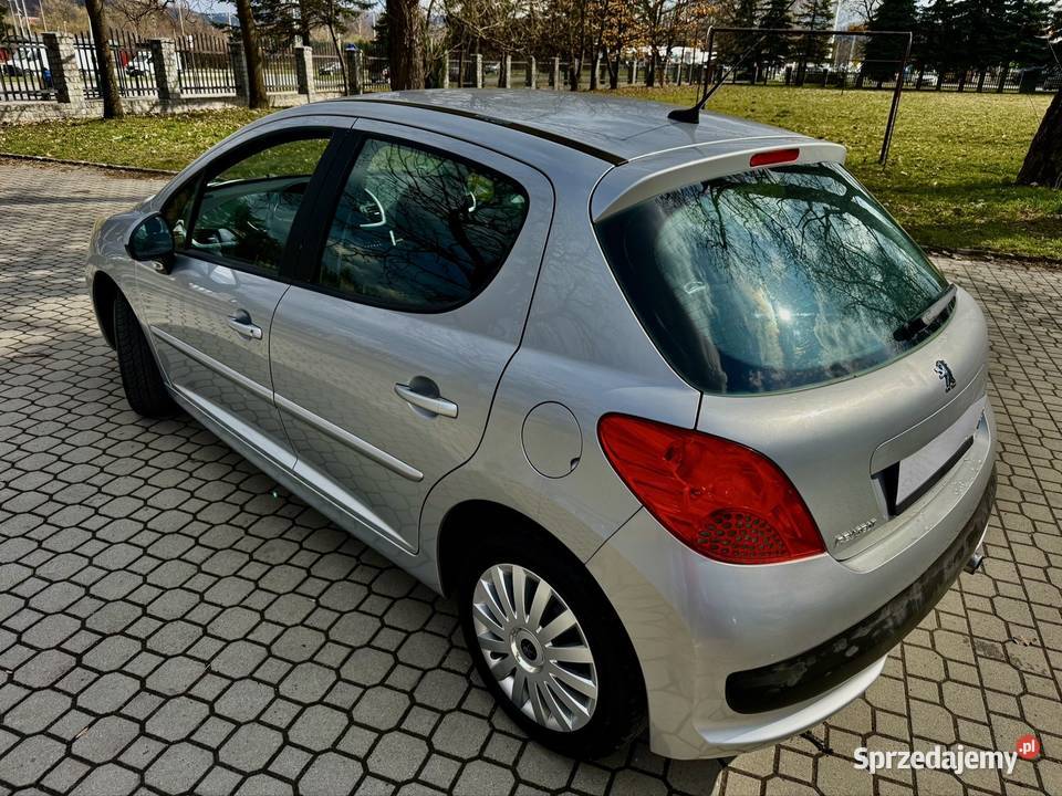 Peugeot 207 zarej w benzyna Nowy Sącz