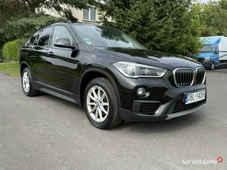 BMW X1 20d xDrive B47 z Niemiec Serwis ASO gniazdo AUX Ocice sprzedam