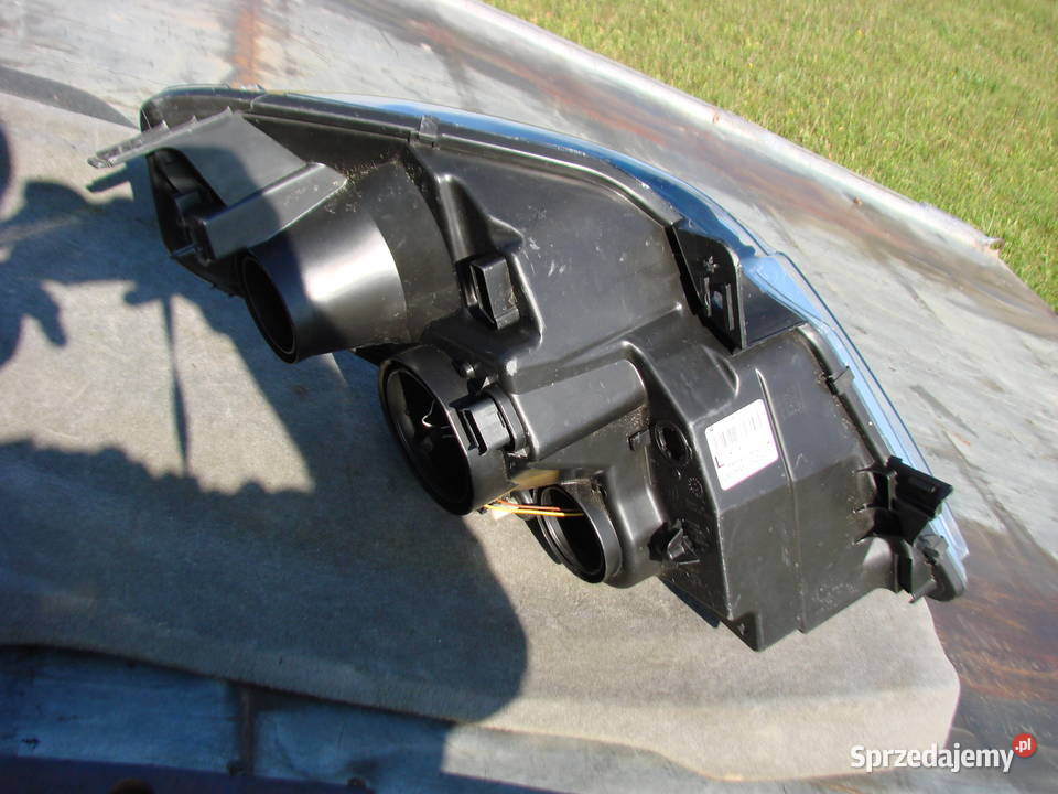 Nissan NV400 Interstar reflektor ORG EU podkarpackie Mielec sprzedam