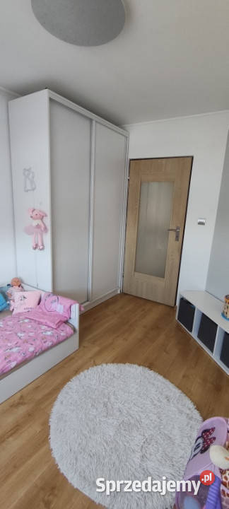 Przytulny dom z ogródkiem i garażem 2 piętra łódzkie Wieruszów sprzedam