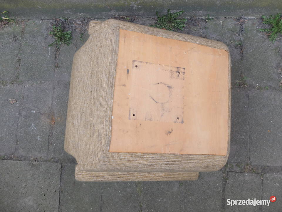 Fotel obrotowy PRL skorupa do renowacji 768