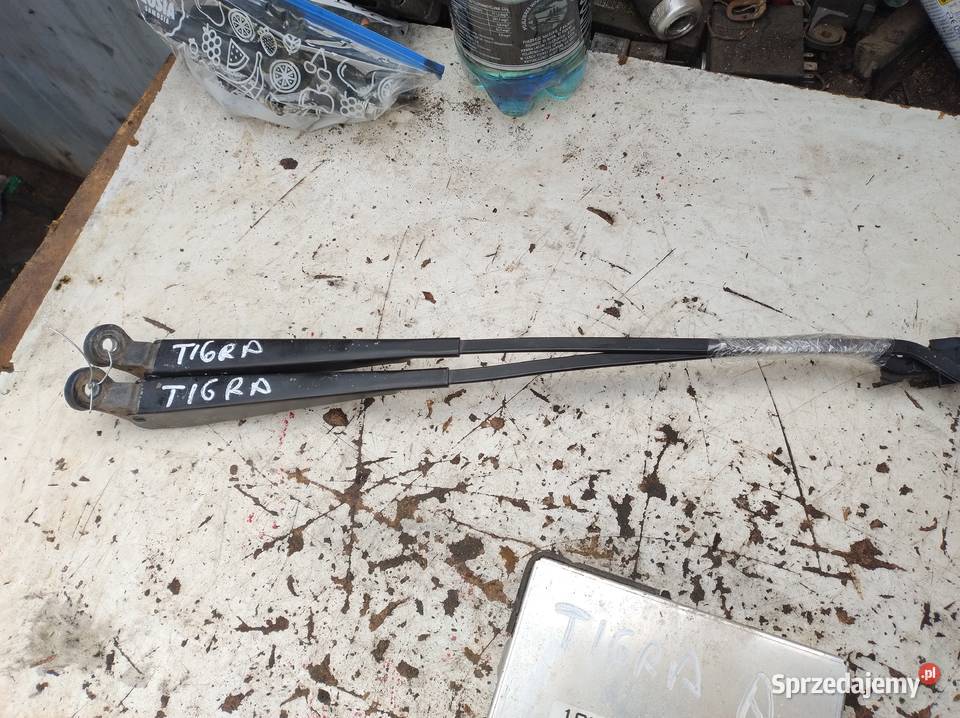 OPEL TIGRA A ramie wycieraczki ramiona Kielce