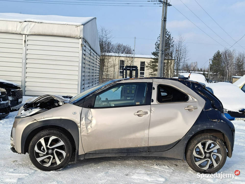 Toyota Aygo X manualna Karczew sprzedam