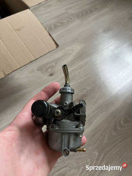 Cylinder tłok głowica gaźnik Chruślin