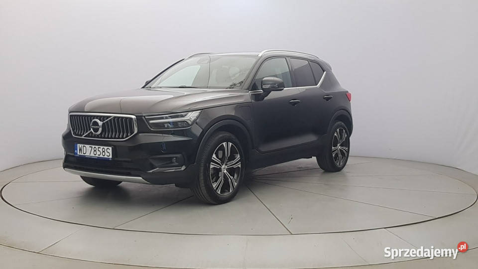 Volvo XC 40 T5 PlugIn Hybrid Inscription Z aluminiowe felgi Warszawa