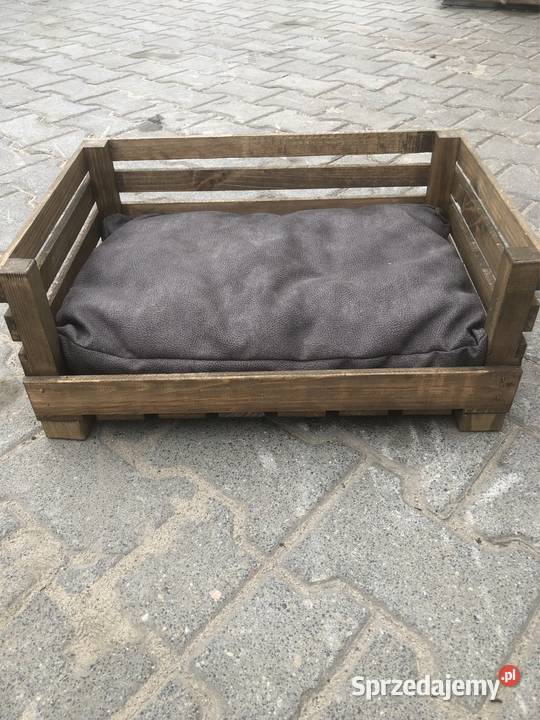 Drewniane legowisko psakota z poduszką handmade Poznań