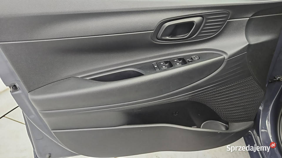 Hyundai i20 10 TGDi Modern Z Polskiego Salonu komputer pokładowy Warszawa