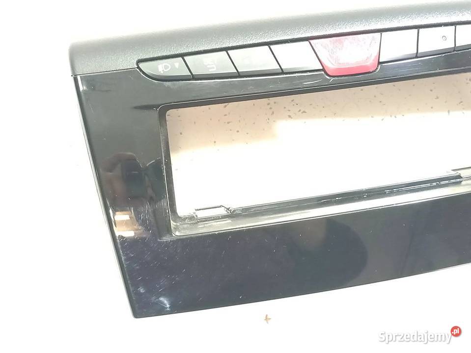 LANCIA YPSILON III 17R LIFT PANEL PRZYCISK Skarżysko-Kamienna