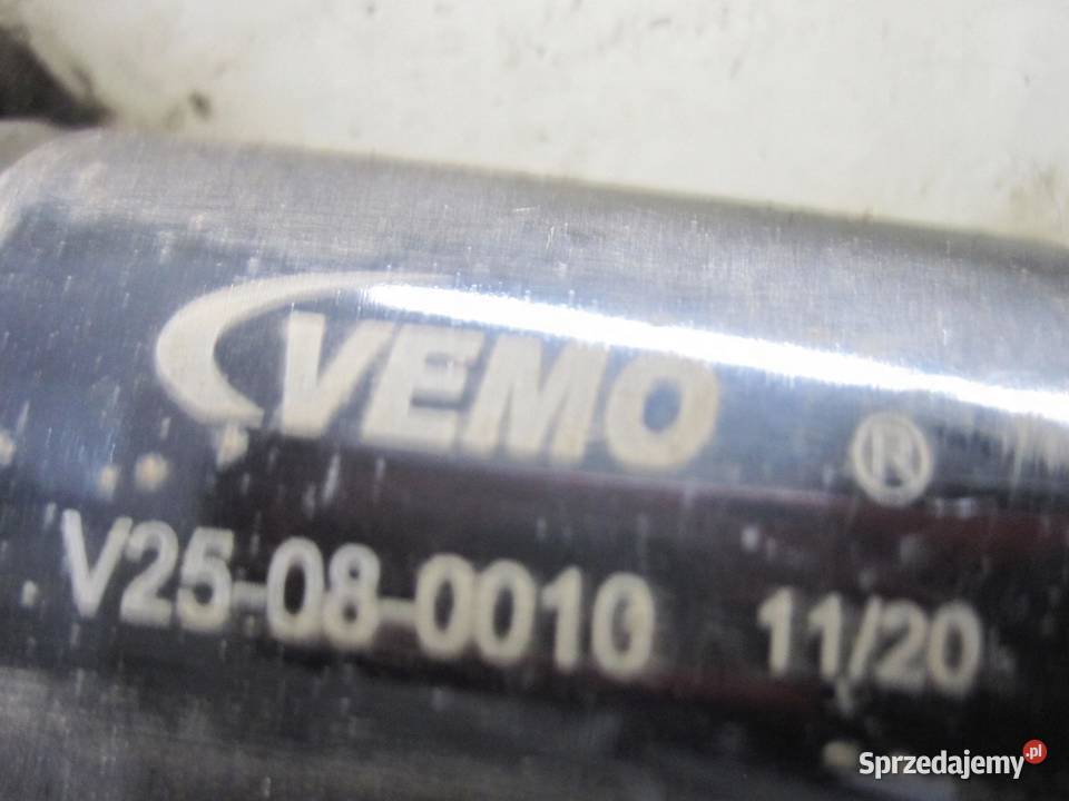 FORD FIESTA MK7 VII LIFT 13r zbiorniczek osobowe świętokrzyskie
