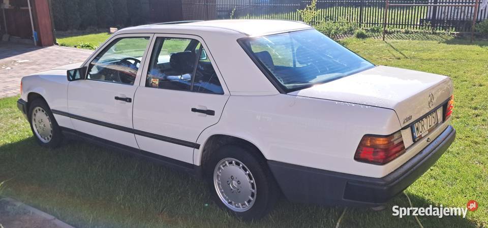 Sprzedam Mercedes W124 wąska listwa gaznik 1989 mazowieckie Warszawa