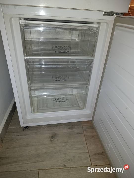 Lodówka Gorenje RK4161PW4 z zamrażalnikiem wolnostojące Brzyska