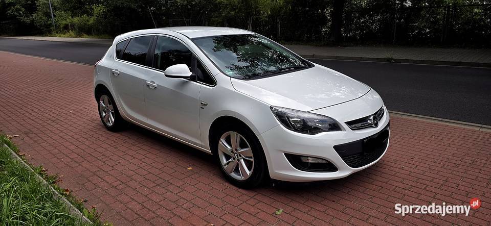 Opel Astra J 14 benzyna 120 super stan tech śląskie Czeladź
