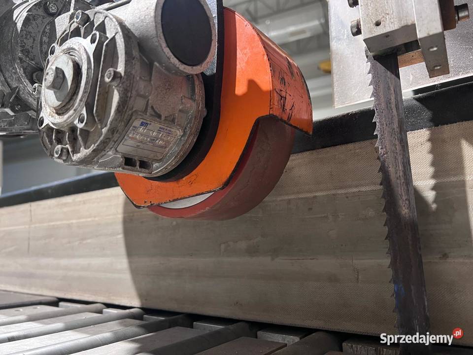 Piła taśmowarozdzielcza z posuwem VENETA Produkcja Juszczyn